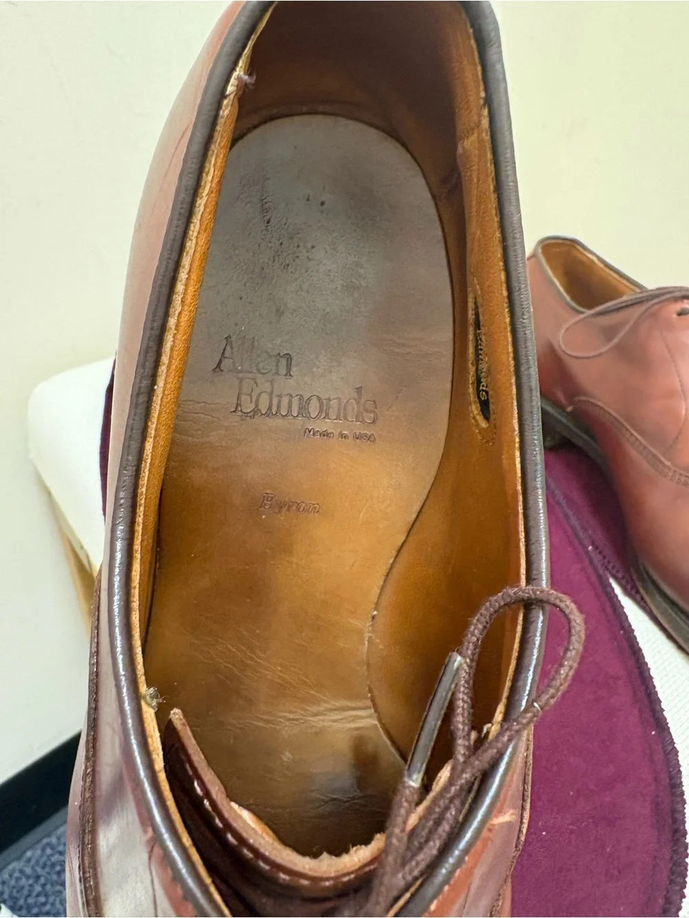 Allen Edmonds polished closure cognac